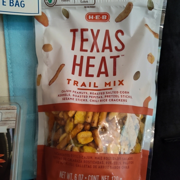 Trader Joe's Limited Edition Mini Pastel Canvas Tote & Bundle Of Texas Treats! - Picture 4 of 5